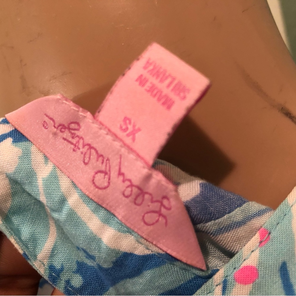 Lilly Pulitzer - Picture 3 of 4